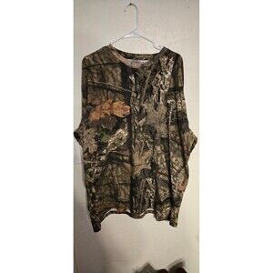 Men's Red Head Long Sleeve Camouflage Shirt in excellent condition